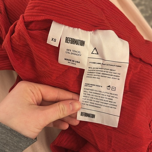 Reformation wrap dress mid length - Picture 6 of 6